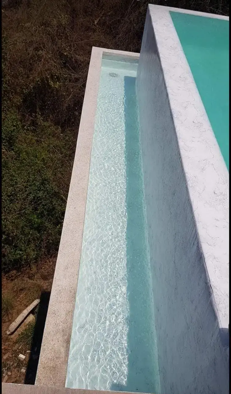 Casa Cangrejo en Manzanillo, Colima, alberca con sistema RENOLIT por AlbercasVIP, imagen 15