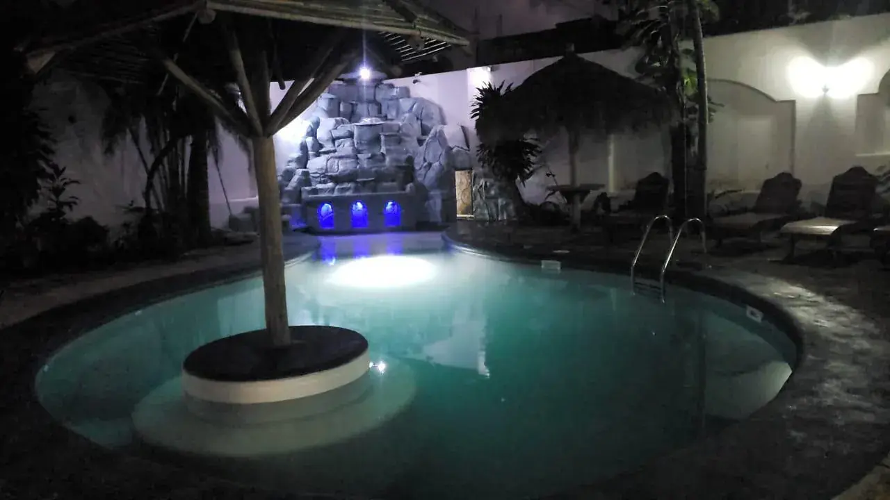 Lo de Marcos en Nayarit, alberca con sistema RENOLIT por AlbercasVIP, imagen 17